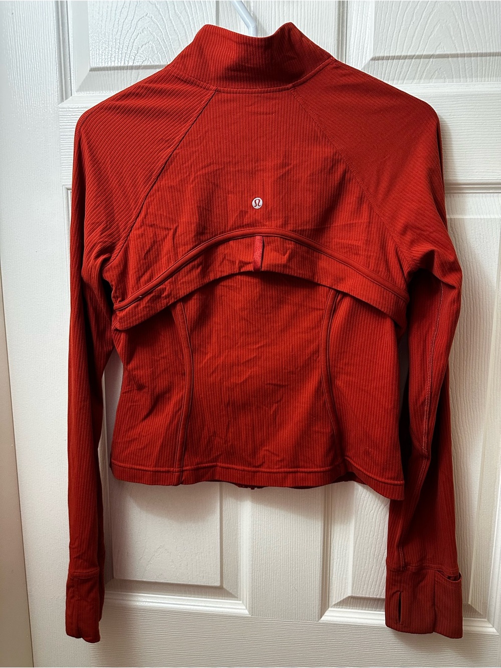 Lululemon Ribbed Nulu Cropped Define Jacket
Cayenne Size 10 - Picture 2 of 5